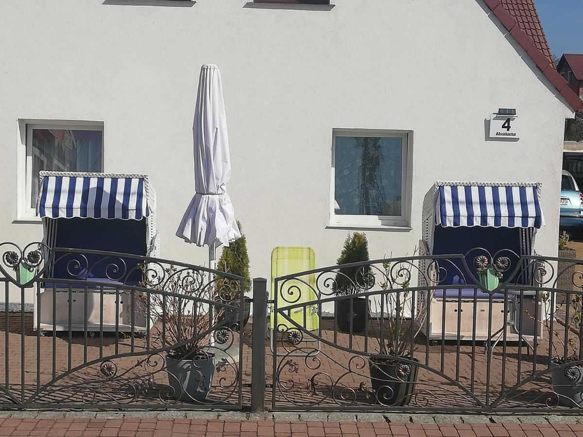 Domki U Skrzata Leba Exterior foto